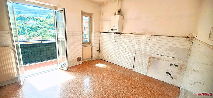 Appartamento con 6 locali in affitto in Via Villa Berrone, Campomorone