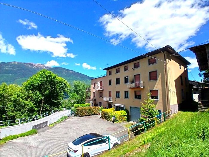 Appartamento bilocale in affitto in Via Nesina, Castello dell'Acqua