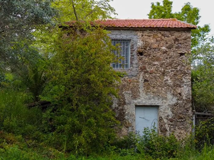 Casa bilocale in vendita in Via Portararo, Casal Velino
