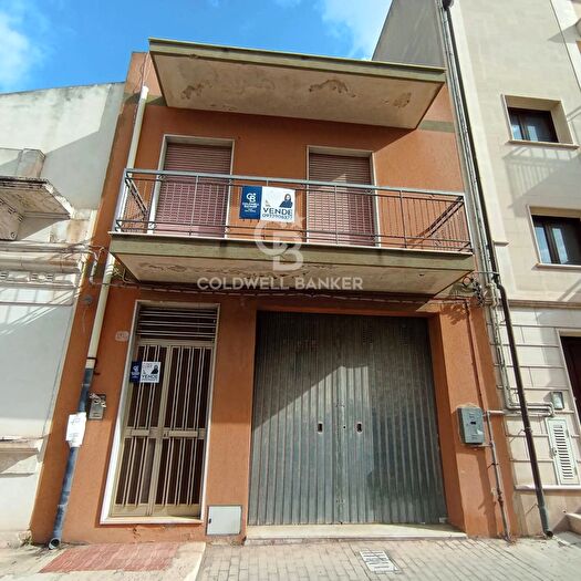 Casa con 6 locali in vendita in Via Vittorio Veneto, Ispica