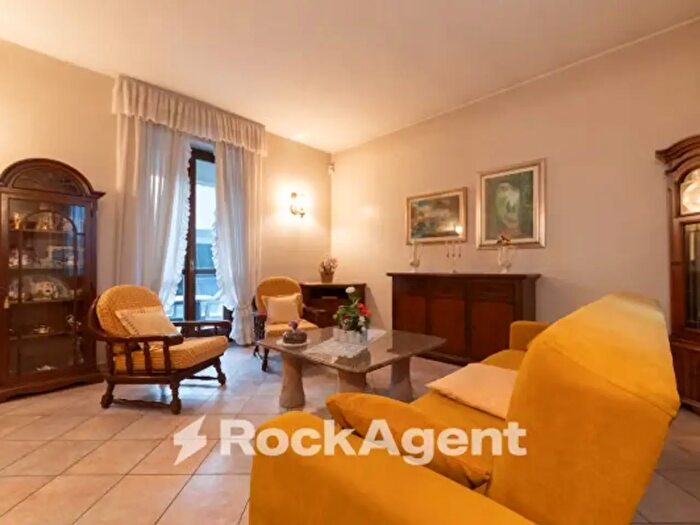 Casa con 5 locali in vendita in Via Vittorio Alfieri, Cerro Maggiore