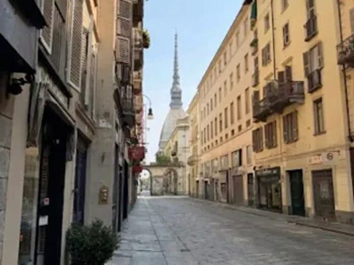 Appartamento bilocale in affitto in Via San Massimo, Torino