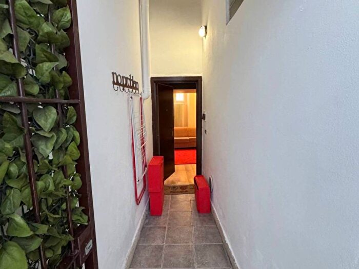 Appartamento monolocale in affitto in Corso San Gottardo, Milano