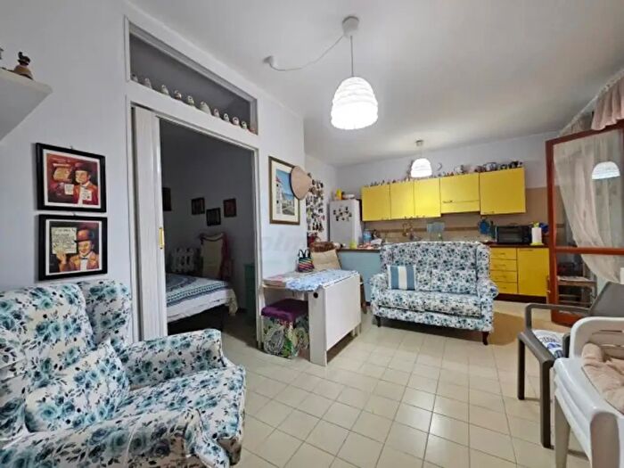 Appartamento trilocale in vendita in Via Grecale, Vasto