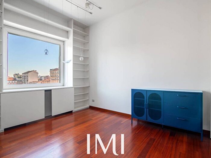 Appartamento trilocale in affitto in Viale Papiniano, Solari, Milano