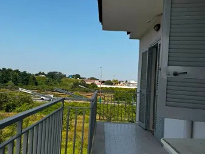 Appartamento con 5 locali in affitto in Via Nuova Sant'Antonio, Giugliano In Campania