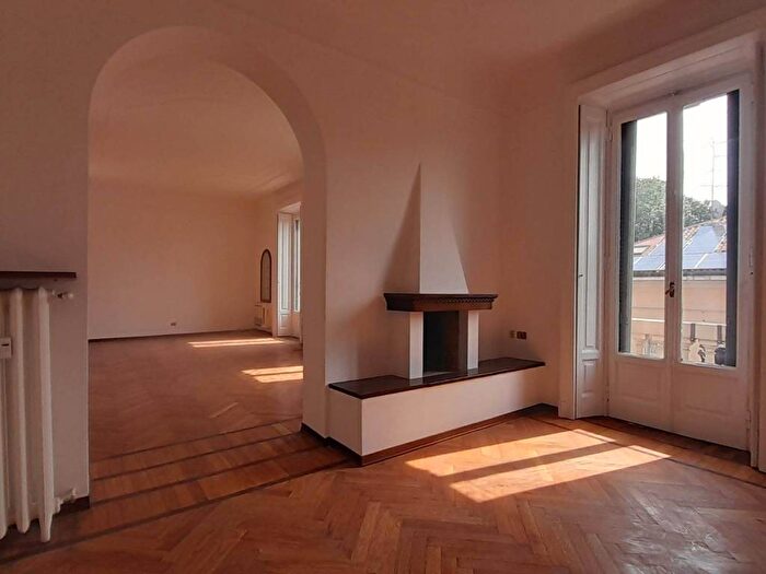 Appartamento quadrilocale in affitto in Via Lodovico Settala, Buenos Aires, Milano