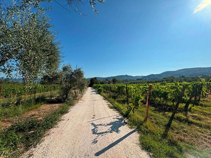 Casa trilocale in affitto in Via del Cerreto, Balatro, Bagno a Ripoli