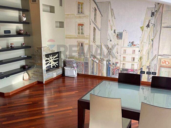 Appartamento trilocale in affitto in Via Bologna, Porada, Seregno