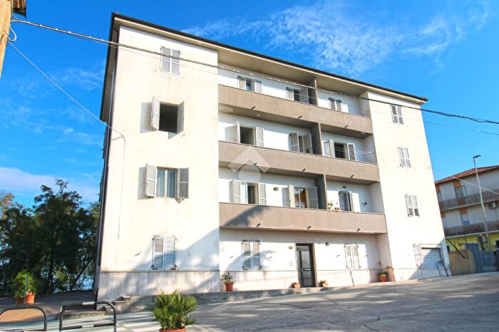 Appartamento quadrilocale in vendita in Via Dante Alighieri, SantElpidio A Mare