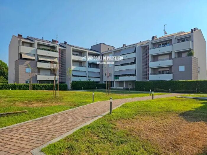 Appartamento trilocale in vendita in Via alla Castellana, Cernusco Sul Naviglio
