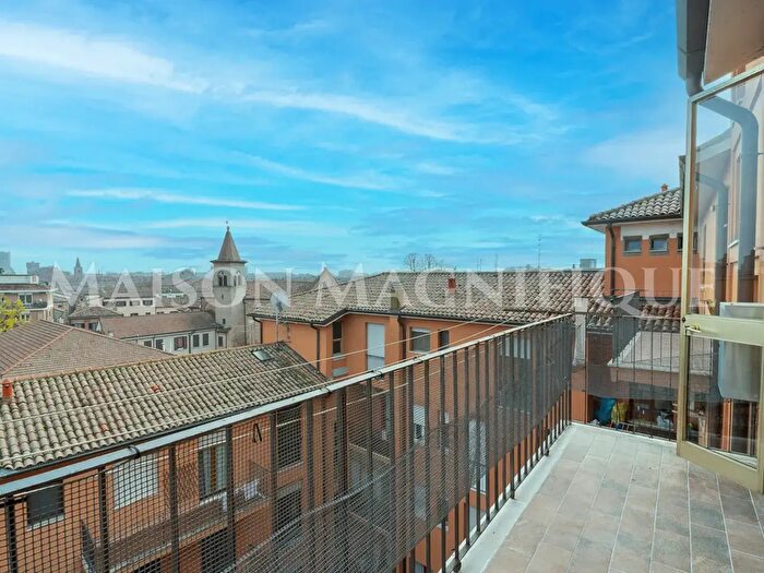 Appartamento quadrilocale in vendita in Via Belriguardo, Ferrara