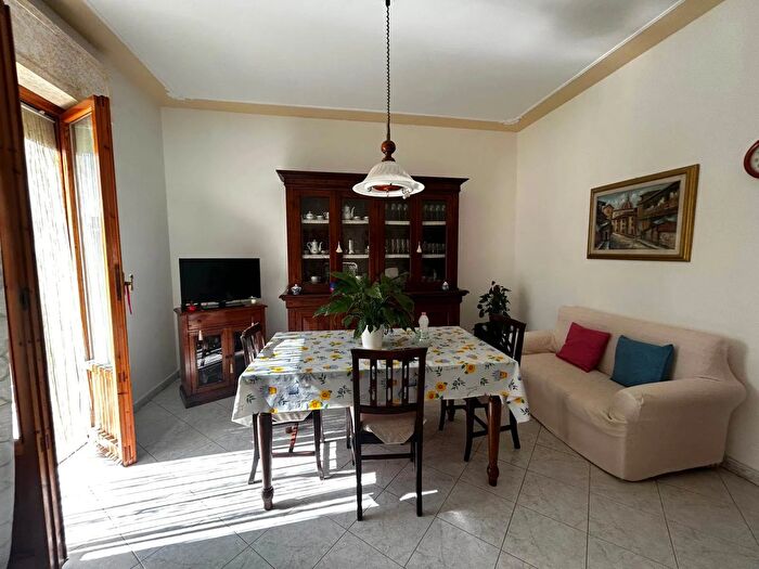 Appartamento quadrilocale in affitto in Via II Giugno a Certaldo Firenze, Certaldo