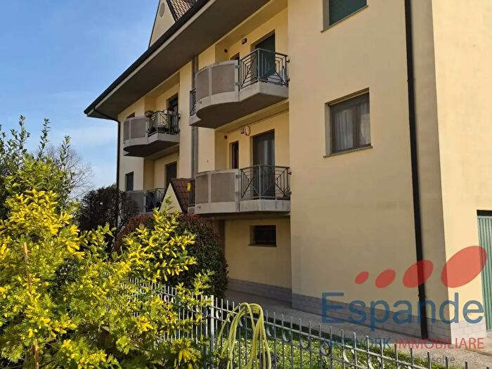 Appartamento trilocale in vendita in Via del Tulipano, Forlimpopoli