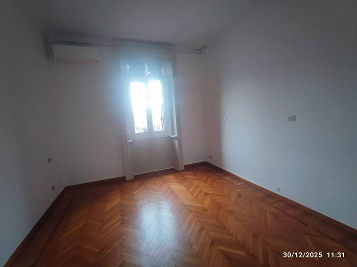 Appartamento bilocale in affitto in Piazza Giuseppe Grandi, Plebisciti Susa, Milano