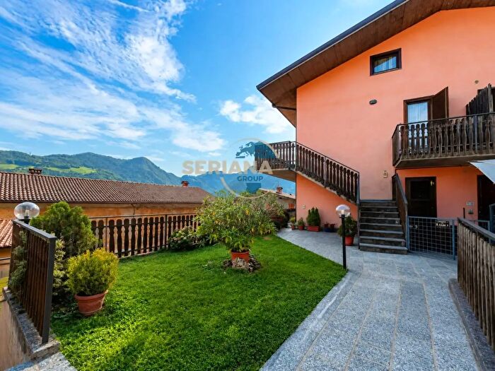 Appartamento bilocale in vendita in Via Piane, Gorno