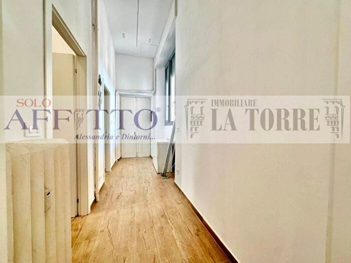 Appartamento trilocale in affitto in Piazza Giacomo Matteotti, Piazza Genova, Alessandria