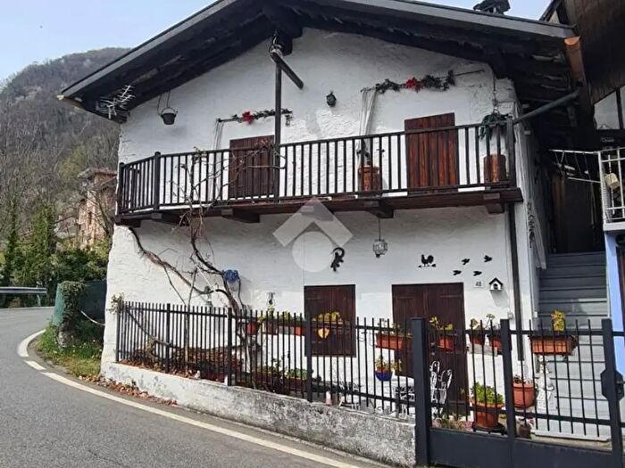 Casa quadrilocale in vendita in Via Ala, Ceres