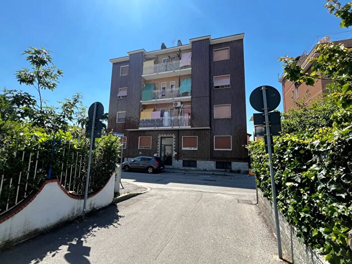 Appartamento bilocale in vendita in Via Galileo Galilei, Pioltello