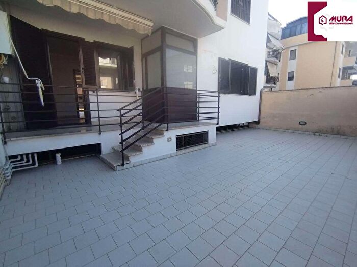 Appartamento trilocale in vendita in Via Salvatore, Gricignano Di Aversa