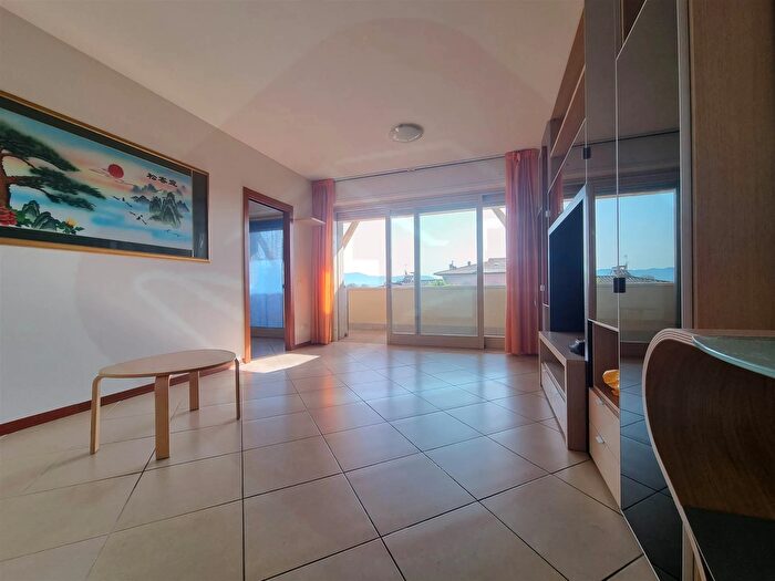 Appartamento quadrilocale in vendita in Signa, Signa