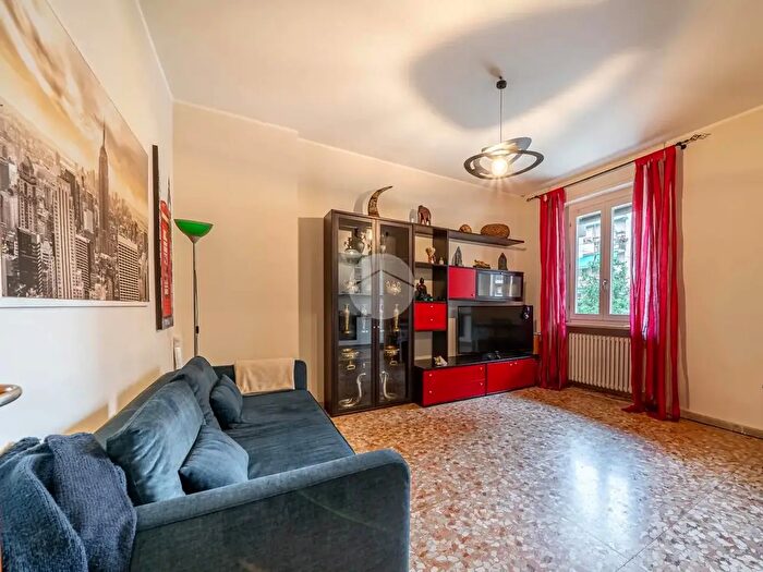 Appartamento quadrilocale in vendita in Via Triste, Verona