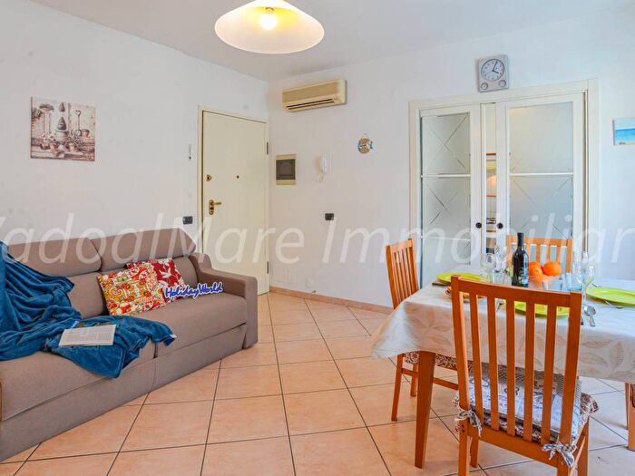 Appartamento bilocale in affitto in Via Sabazia, Vado Centro, Vado Ligure