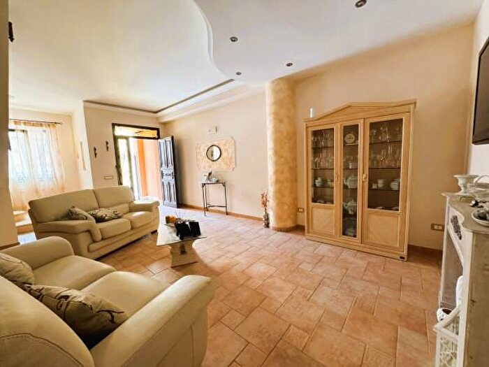 Casa quadrilocale in vendita in Via Filippo Orlando, Cinisi