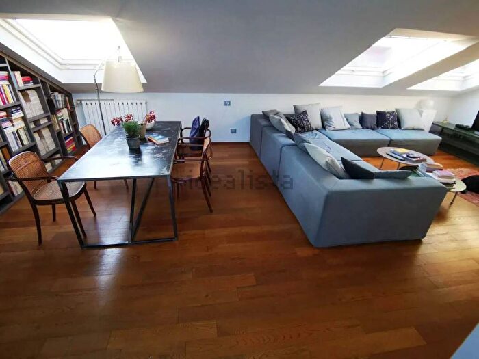 Appartamento monolocale in affitto in Via Giorgio Washington, Washington, Milano