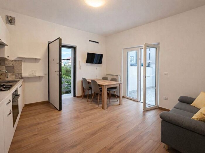 Appartamento bilocale in affitto in Via Federico Martinengo, Isola Sacra, Fiumicino