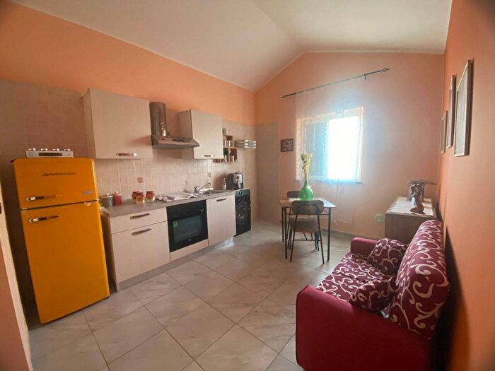 Casa bilocale in affitto in Via Silvio Buonincontro, Acerra