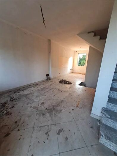 Casa quadrilocale in vendita in Bomporto Solara Via Maggio, Bomporto