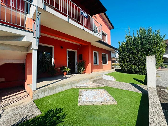 Appartamento trilocale in vendita in Via JF Kennedy, Visano