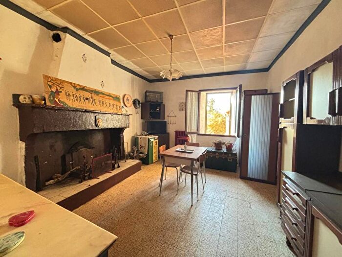 Appartamento trilocale in vendita in Località Quarata, Quarata, Arezzo
