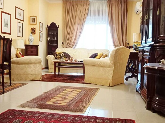 Appartamento con 5 locali in affitto in Viale Scala Greca, Scala Greca Neapolis, Siracusa
