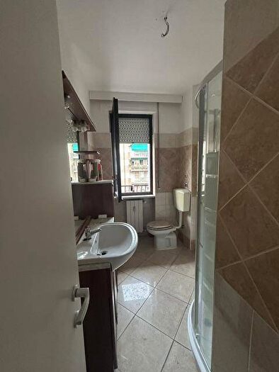 Appartamento bilocale in affitto in Viale Dante Alighieri, Centro, Luino