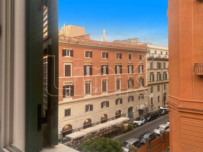 Appartamento con 6 locali in affitto in via Alessandria, Salario Porta Pia, Roma