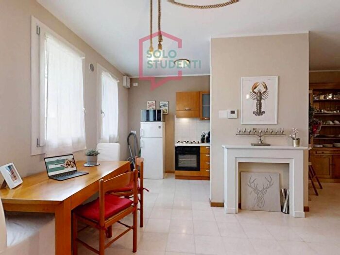 Appartamento con 5 locali in affitto in Via ciconi, Savonarola Ponte Molino, Padova