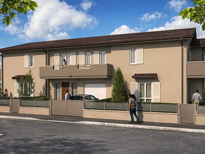Casa con 5 locali in vendita in Via di Bientina, Santa Maria A Monte