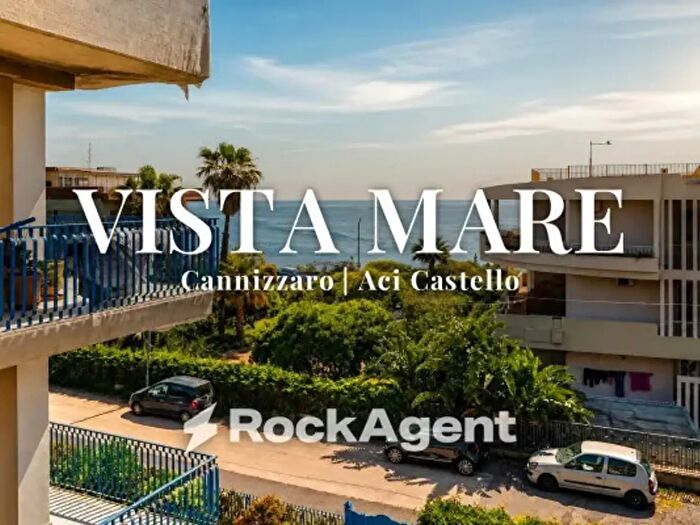 Appartamento trilocale in vendita in Via M Rapisardi, Aci Castello