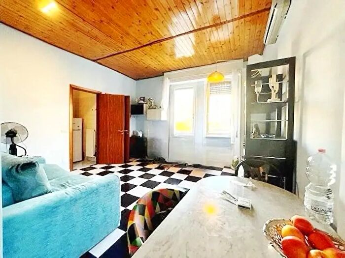 Appartamento monolocale in vendita in Via Accademia, Milano