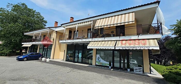 Appartamento trilocale in vendita in Via Giustetto, Pinerolo