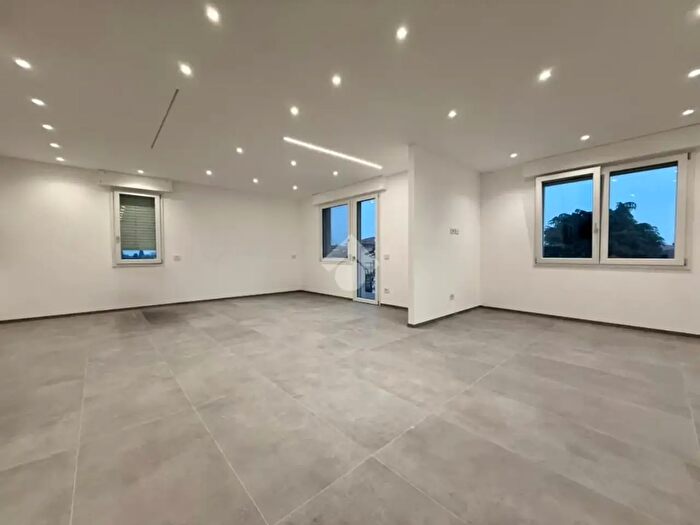 Appartamento quadrilocale in vendita in Via San Vito, Santarcangelo Di Romagna