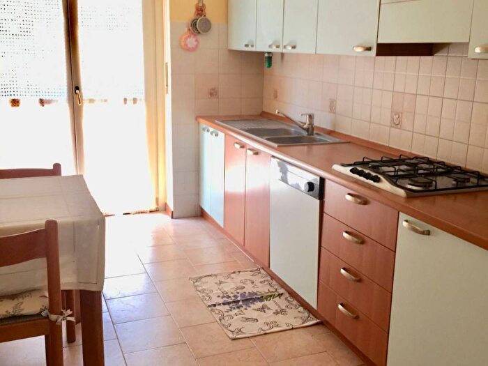 Appartamento trilocale in affitto in Via Salvatore Principato, Semicentro, Vimercate