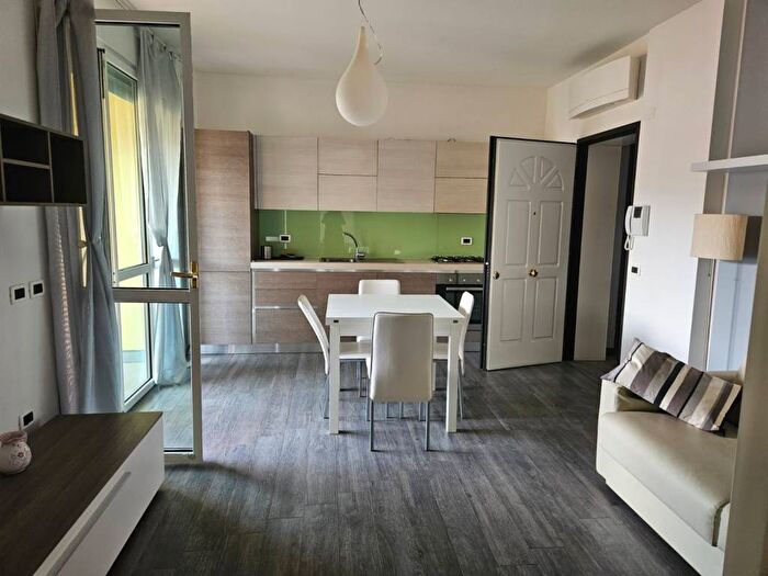 Appartamento bilocale in affitto in Via Giorgio Cencetti, Massarenti, Bologna