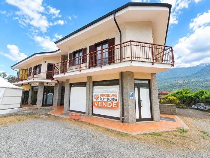 Appartamento quadrilocale in vendita in Frazione Vernetto, Chianocco