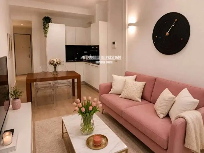 Appartamento bilocale in vendita in Via George Washington, Milano