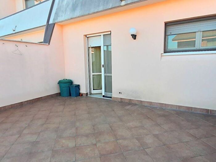 Casa con 6 locali in affitto in Via Corte Chiocciola, Centro, Isola Rizza