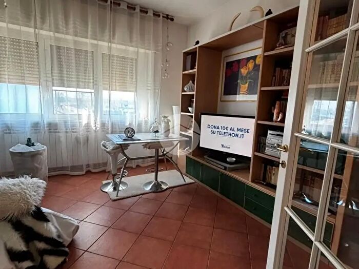 Appartamento trilocale in vendita in Via Trieste, Ravenna