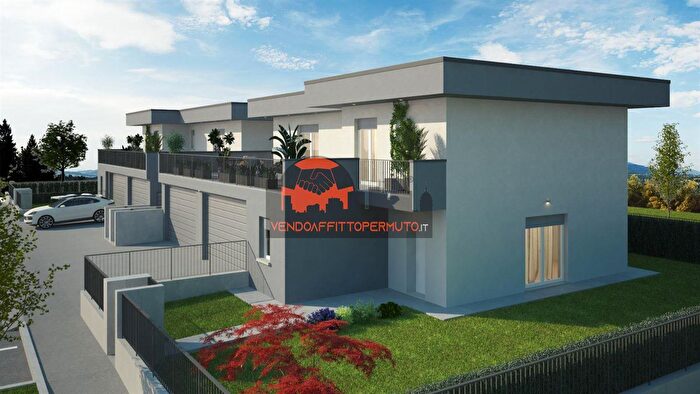 Appartamento quadrilocale in vendita in Via Luigi Einaudi, Martinengo